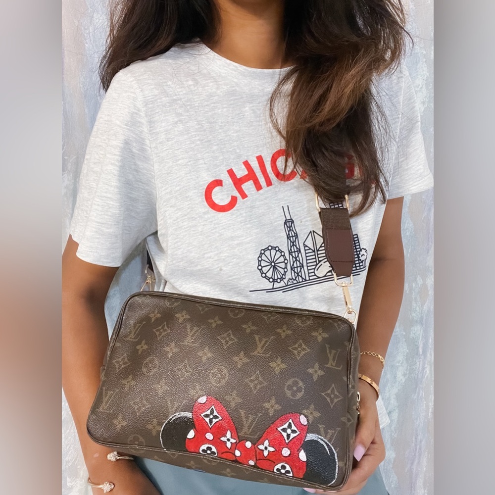 SOLD! Louis Vuitton Monogram hand-painted crossbody - Picture 3 of 14